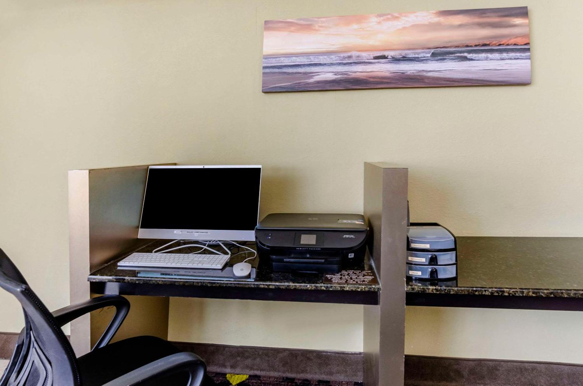 Quality Inn Hillsville Esterno foto