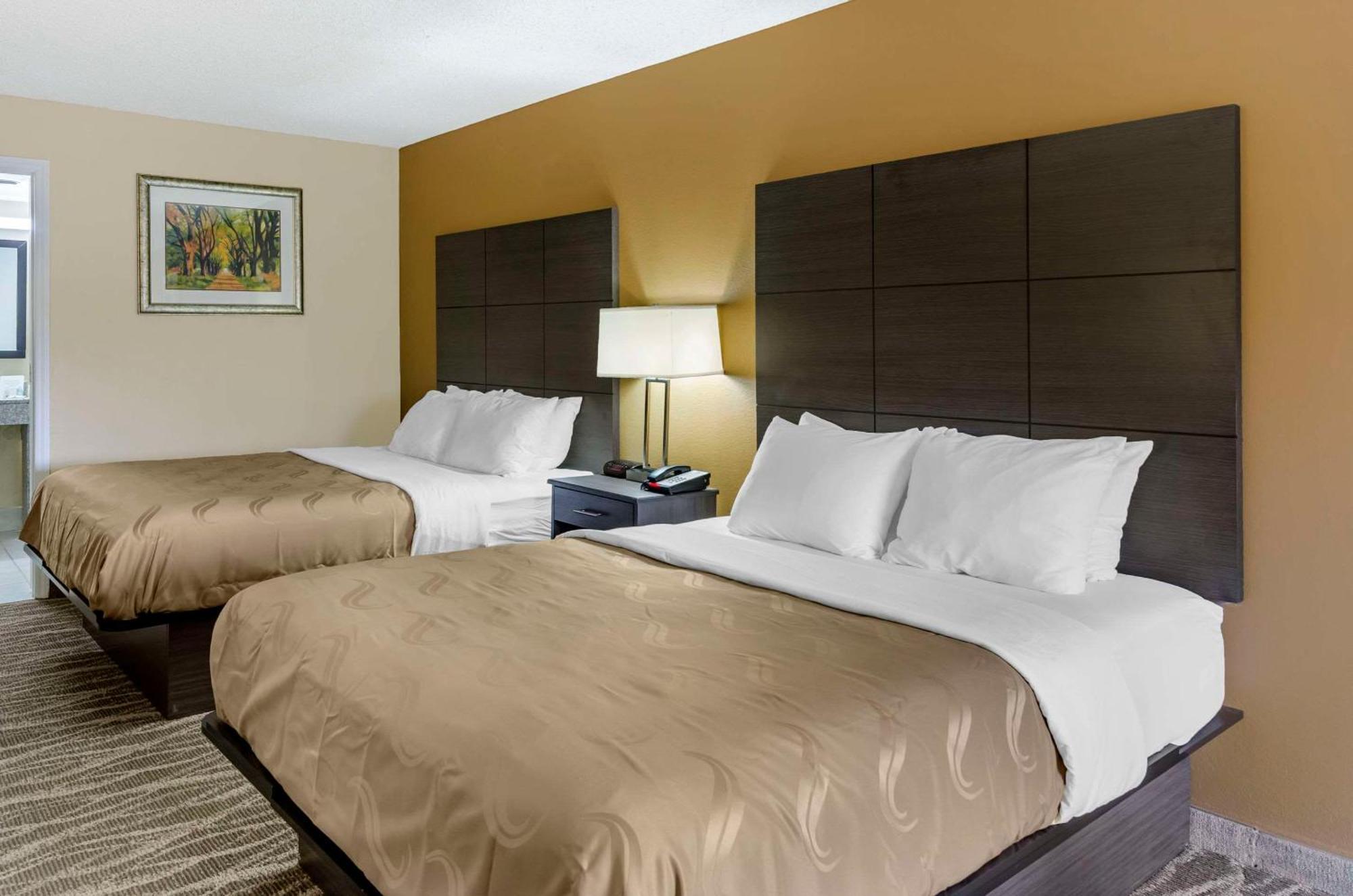 Quality Inn Hillsville Esterno foto