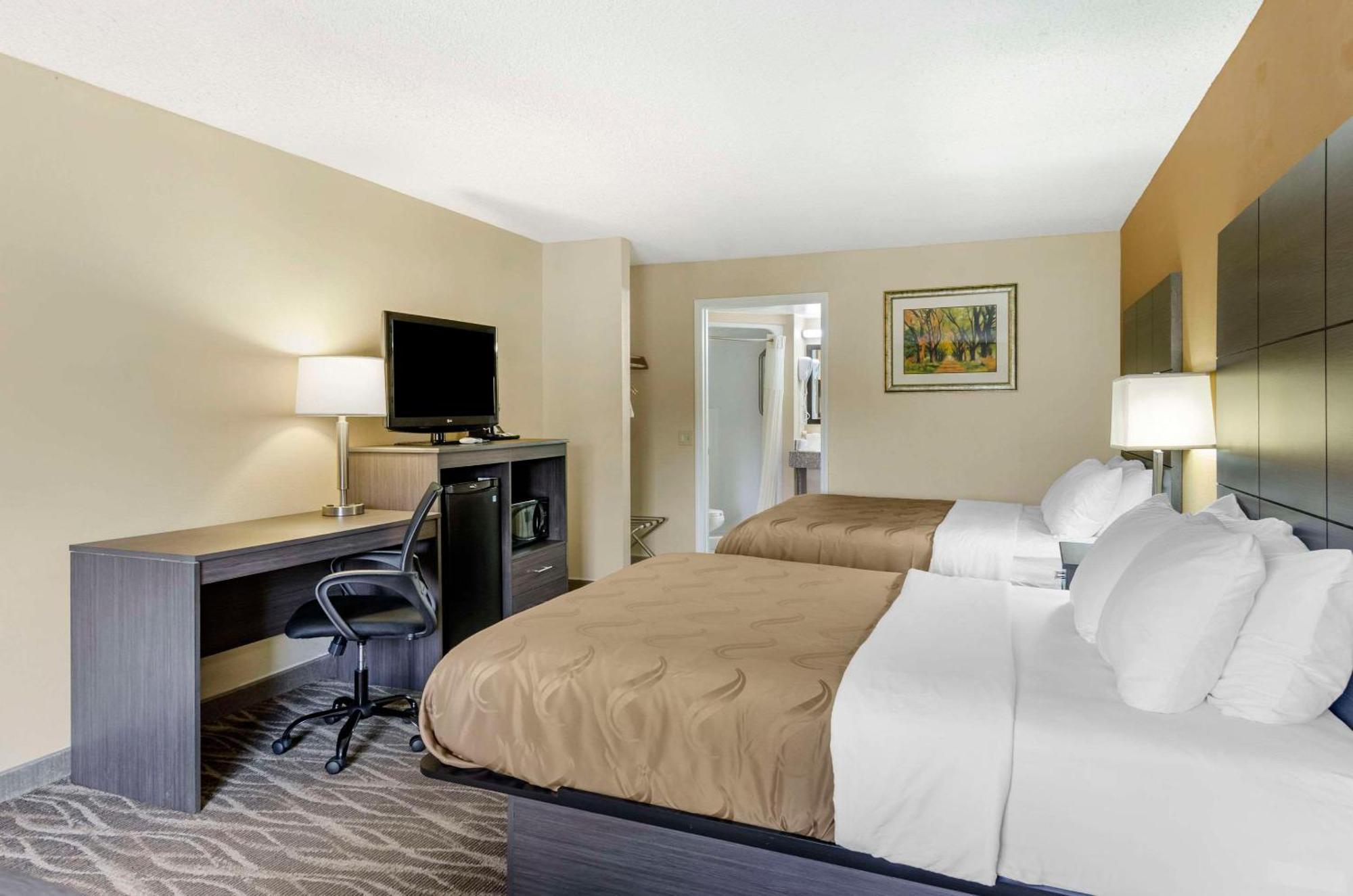 Quality Inn Hillsville Esterno foto