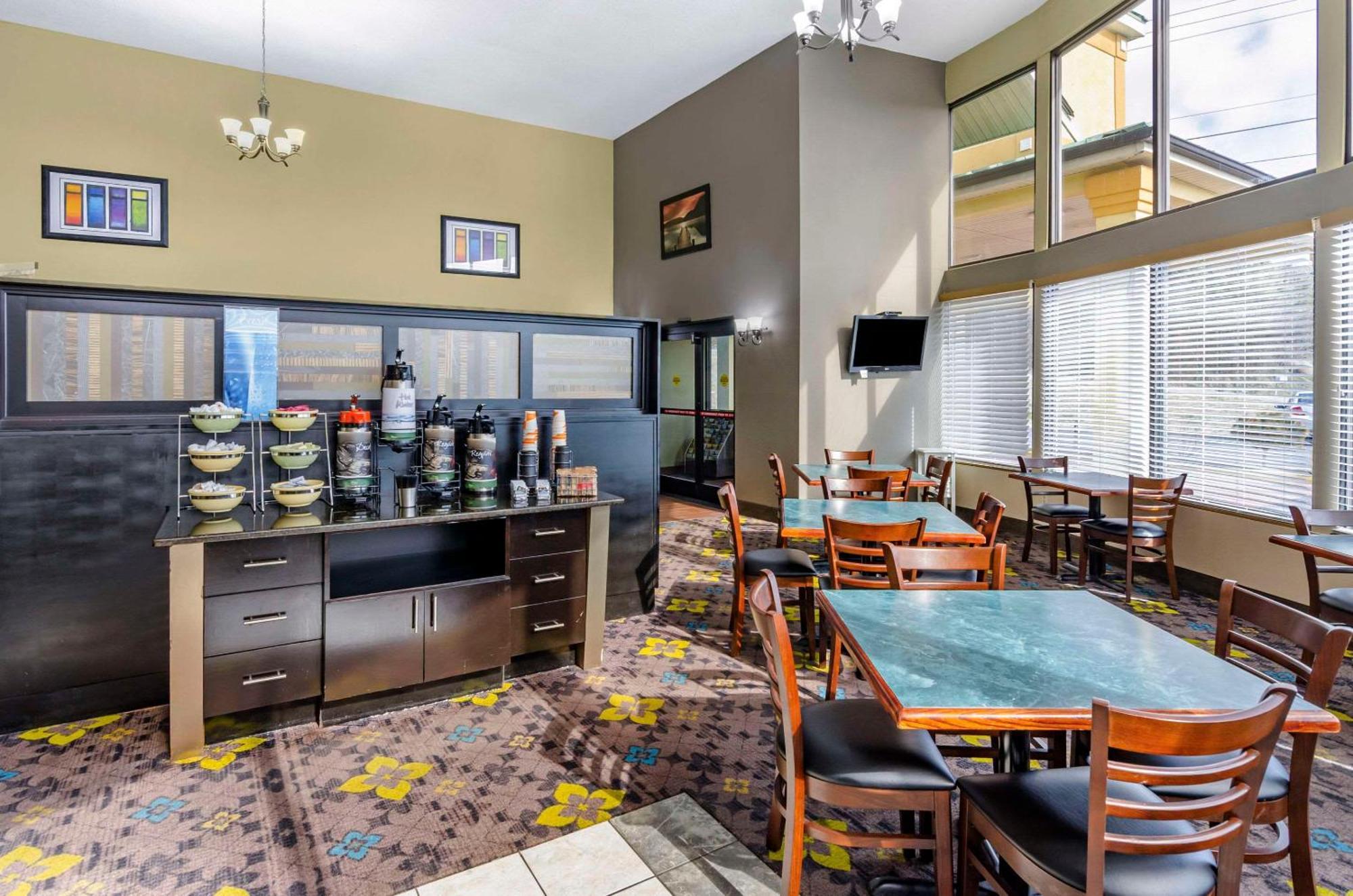 Quality Inn Hillsville Esterno foto